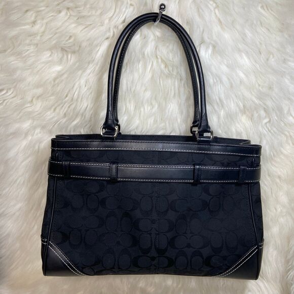 Coach Bag - Picture 2 of 12